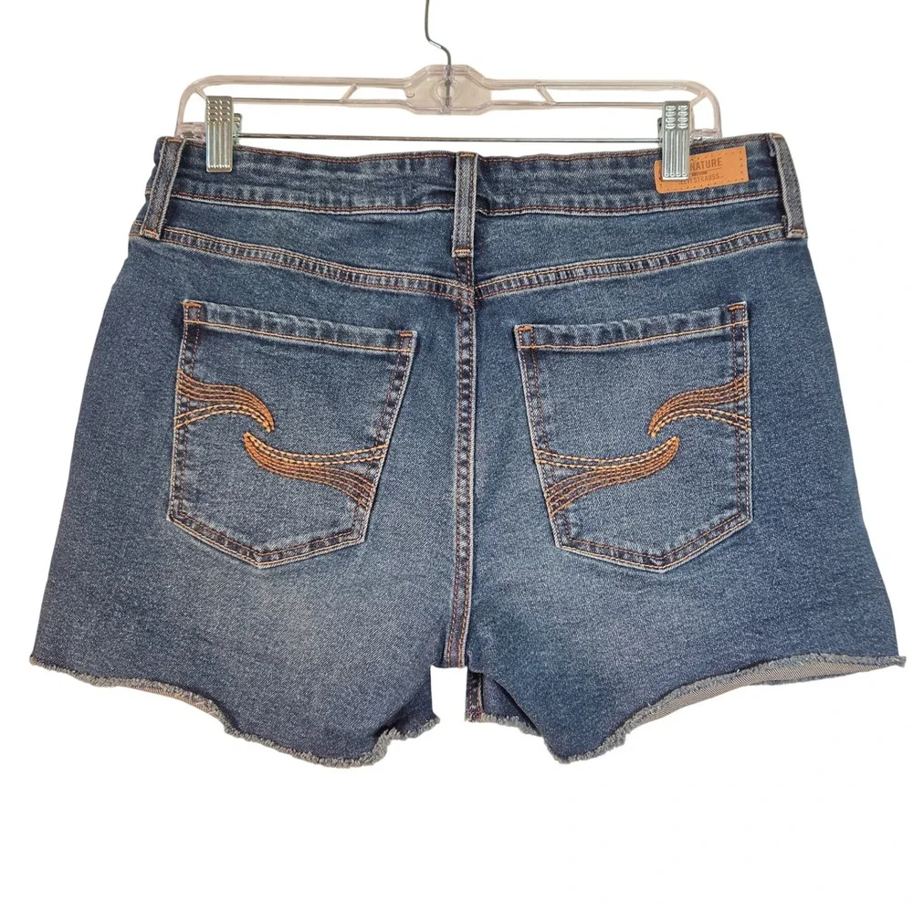 Levi Strauss True Shorts Medium‎ Wash Raw Hem Denim Shorts